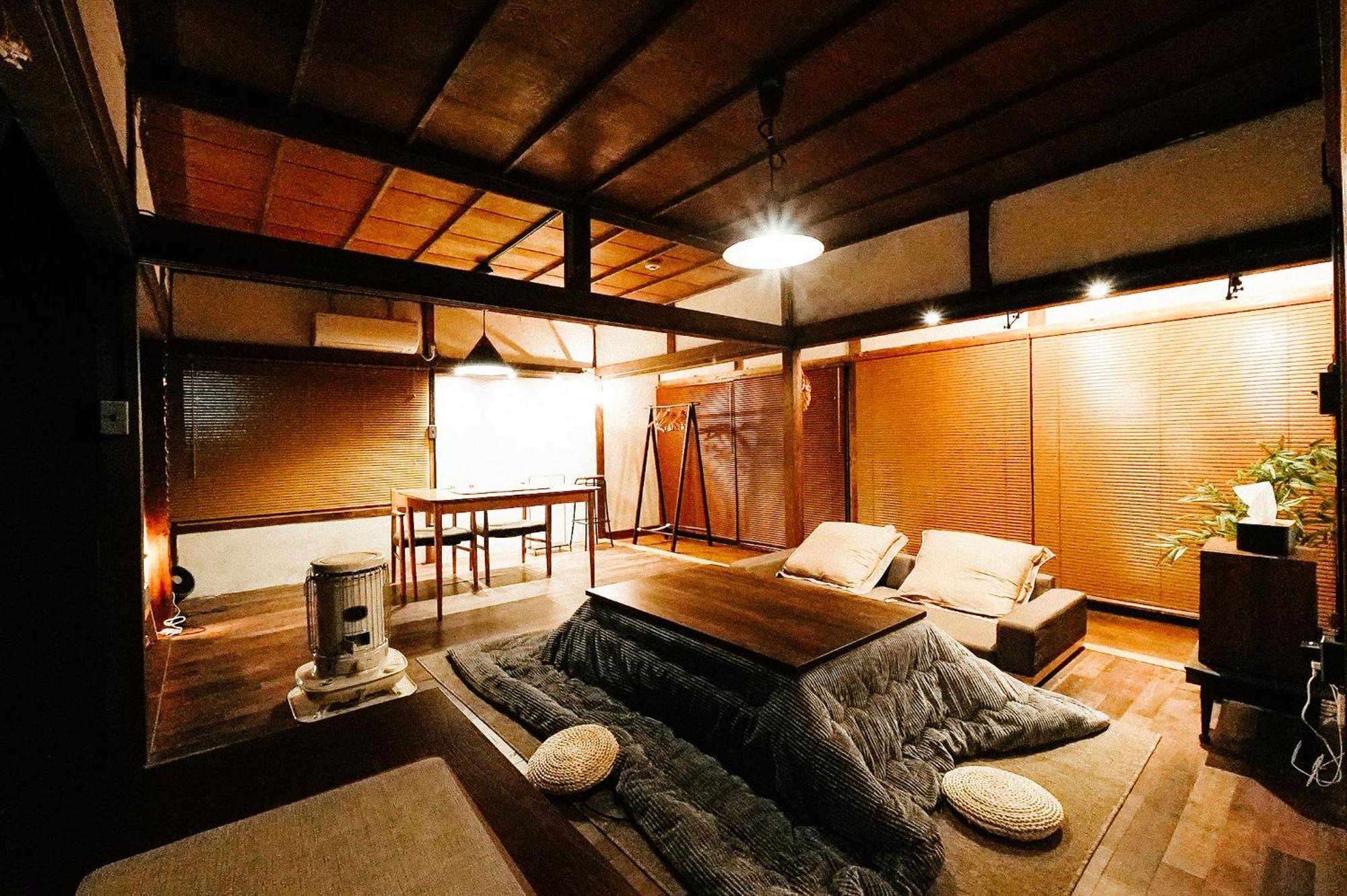 松本市の一棟貸し切りできる古民家 Экстерьер фото